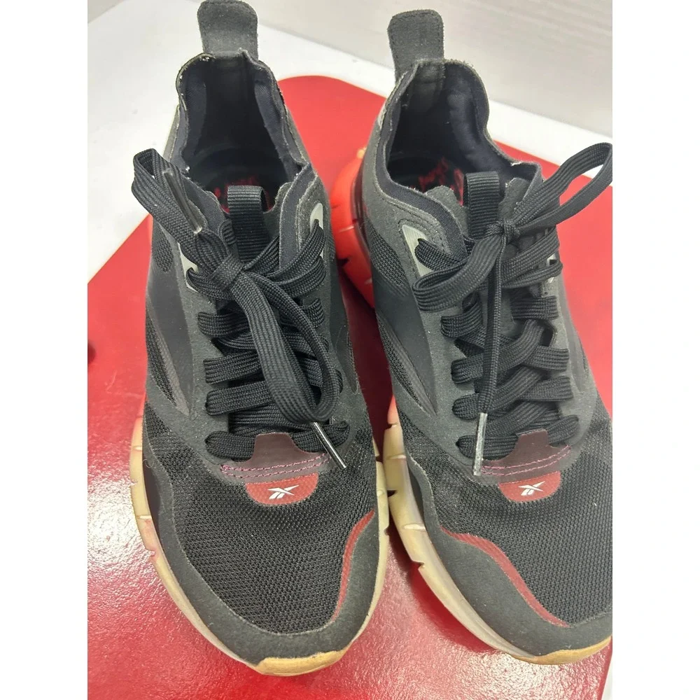 Reebok Solid Zig Kinetica II Running Shoes 7.5 Black Orange Red Techwear Sporty